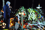 Secretary Kerry Pays Respects at Gravesite of Former Polish Prime Minister Mazowiecki