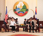 Secretary Clinton Meets With Laotian Prime Minister Thammavong