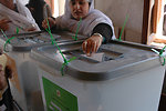 woman voting
