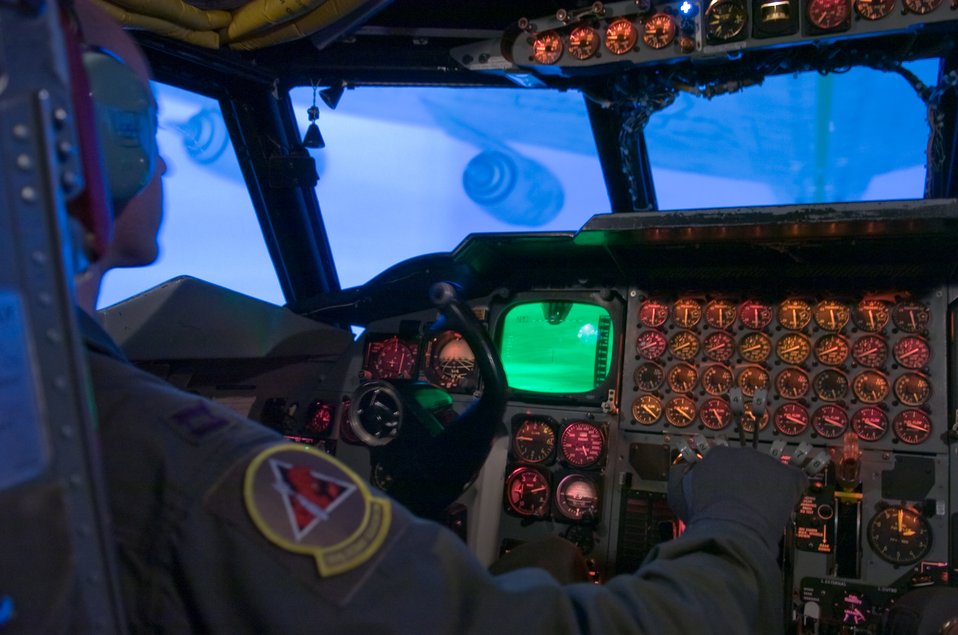 B-52 bomber and simulator