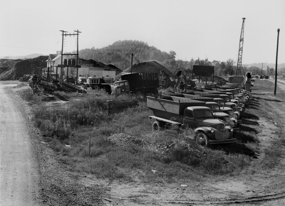 Coal Yard Gamble Valley  Oak Ridge
