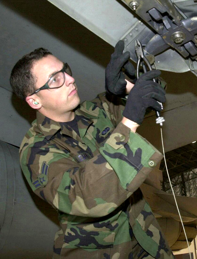 Load crew competition