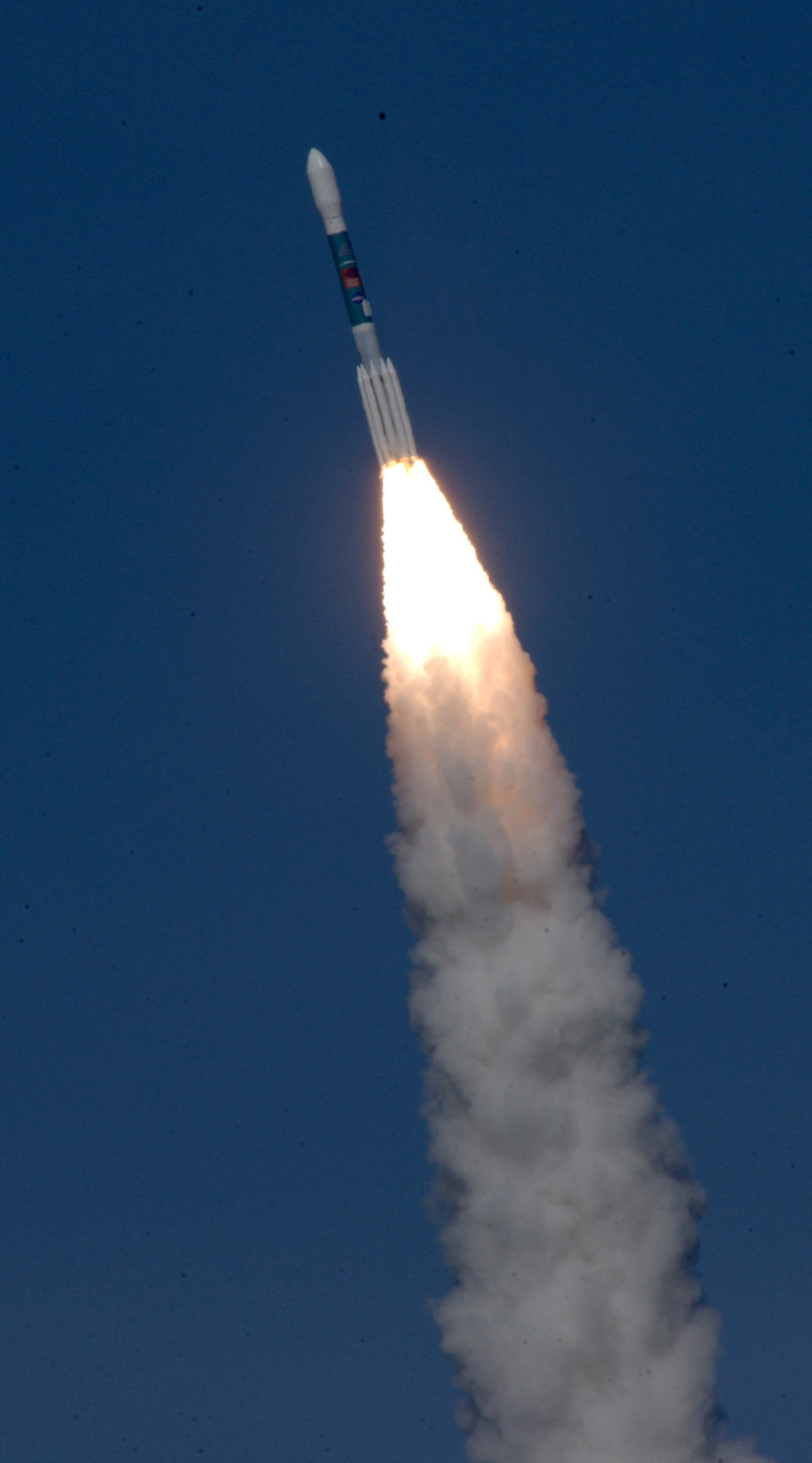 Experiment testing Einstein's theory