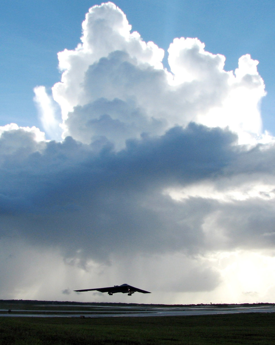 Whiteman B-2s complete successful Andersen deployment