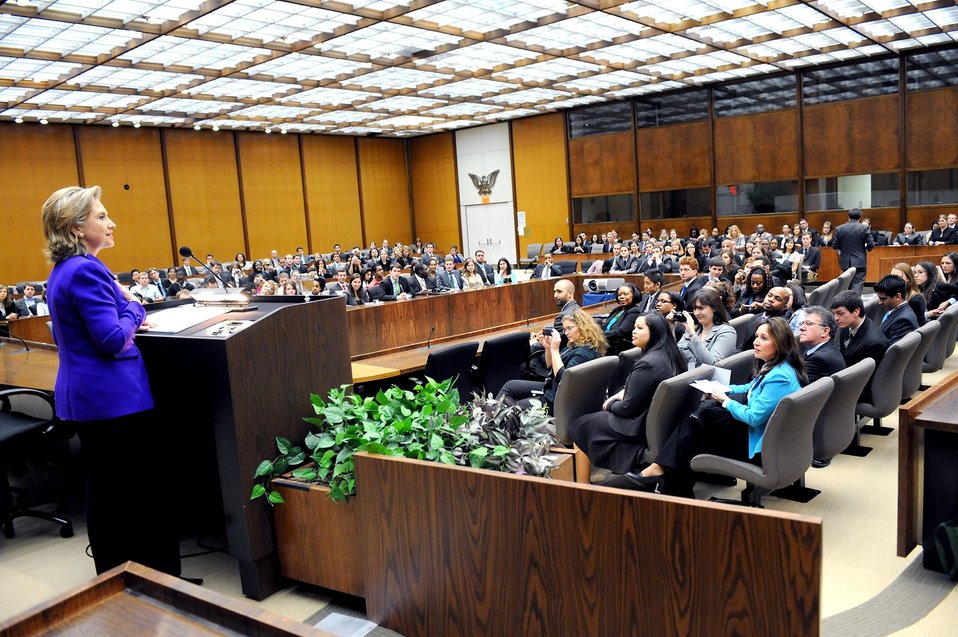 Secretary Clinton Addresses Spring Interns