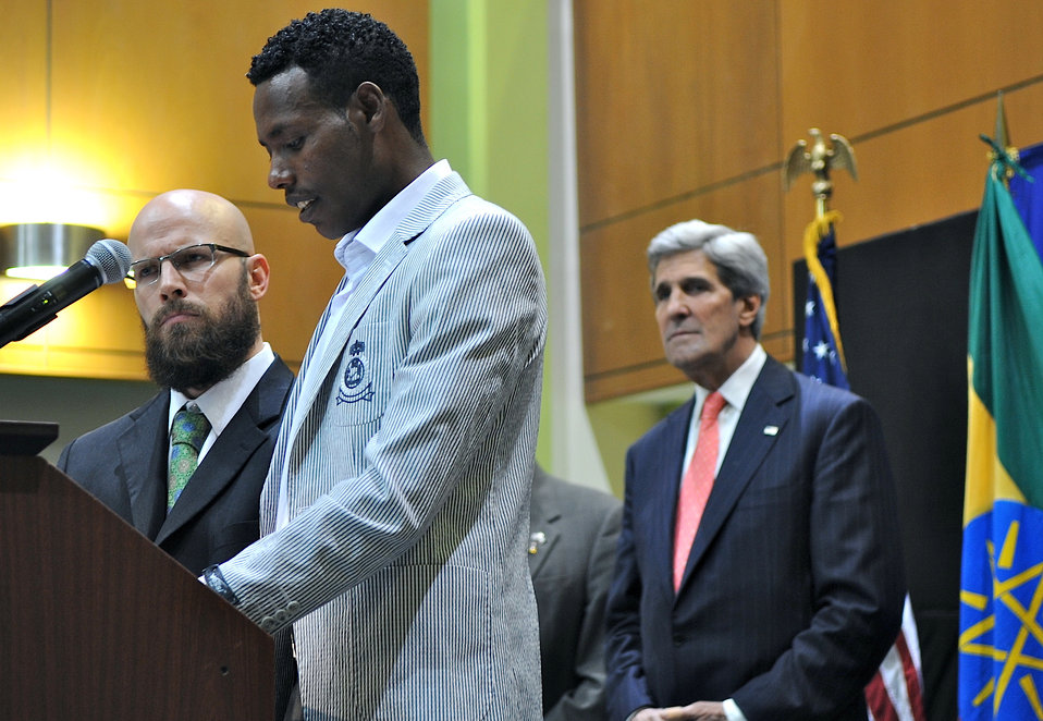 Boston Marathon Winner Announces He Will Return His Medal in a Salute to the Bombing Victims
