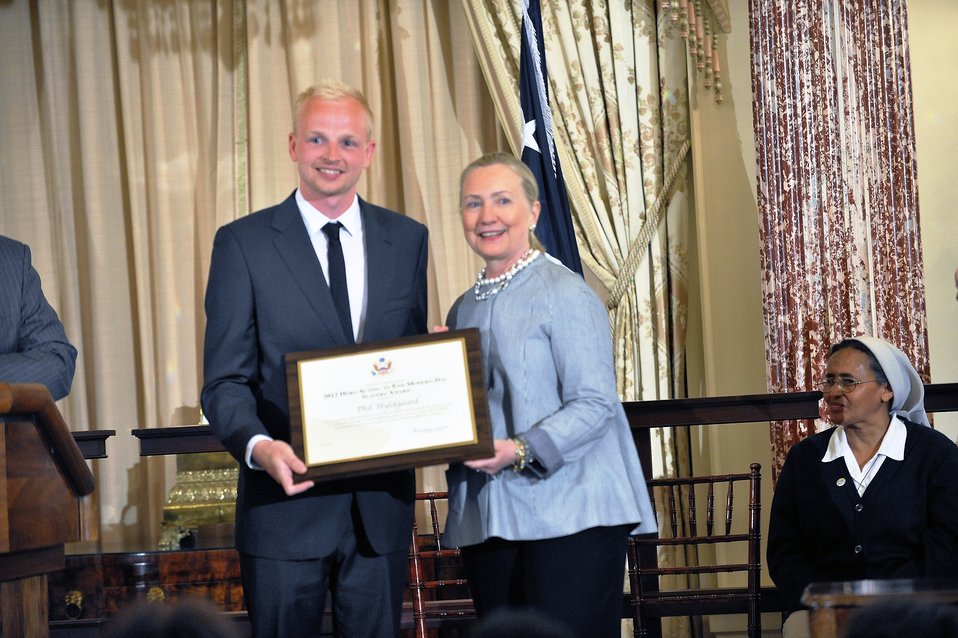 Secretary Clinton With TIP Hero Phil Hyldgaard