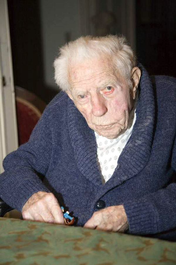 Retired chaplain's life shining example of duty, faith