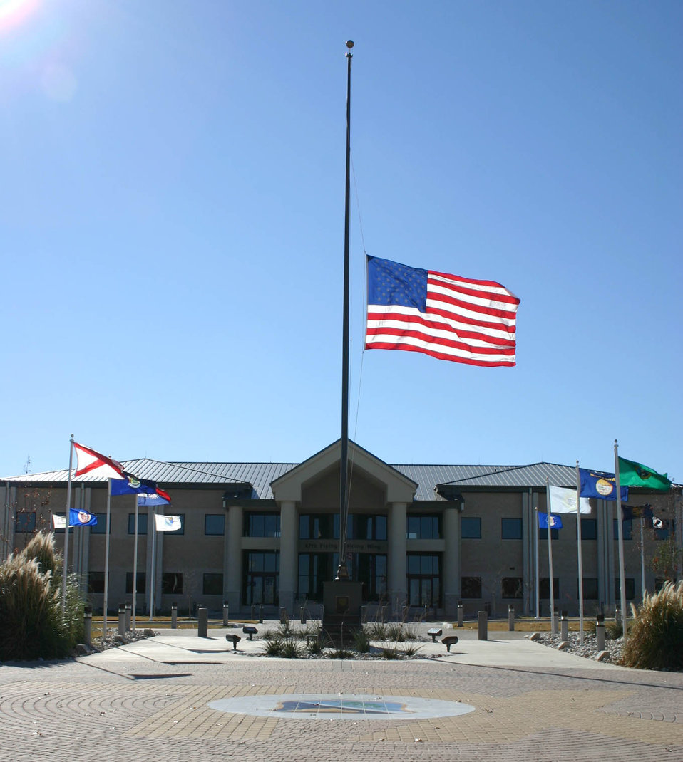 Rumsfeld remembers Ford as patriot