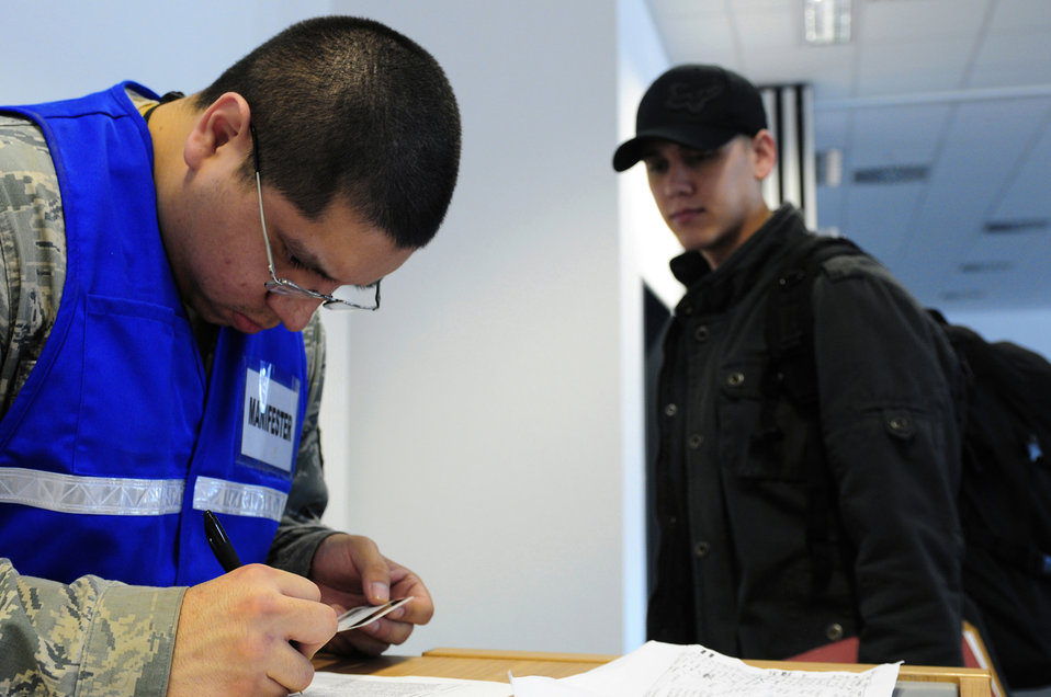 Airmen Support Joint Task Force Odyssey Dawn