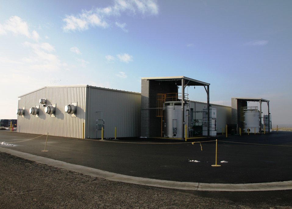 Public Domain Picture Richland Story 100 DX Groundwater Treatment