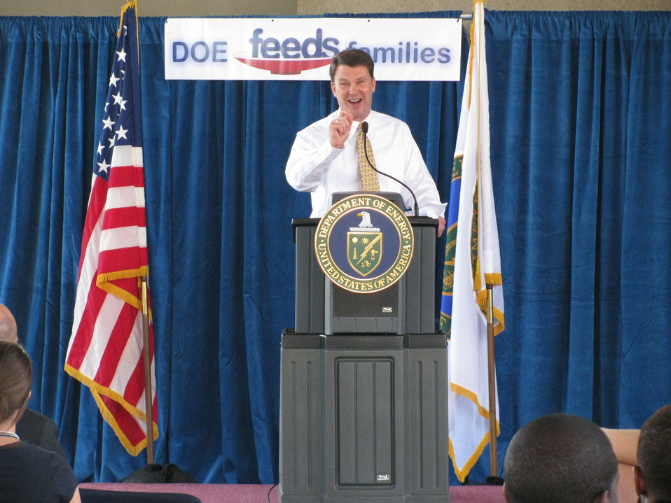 Feds Feed Families 3