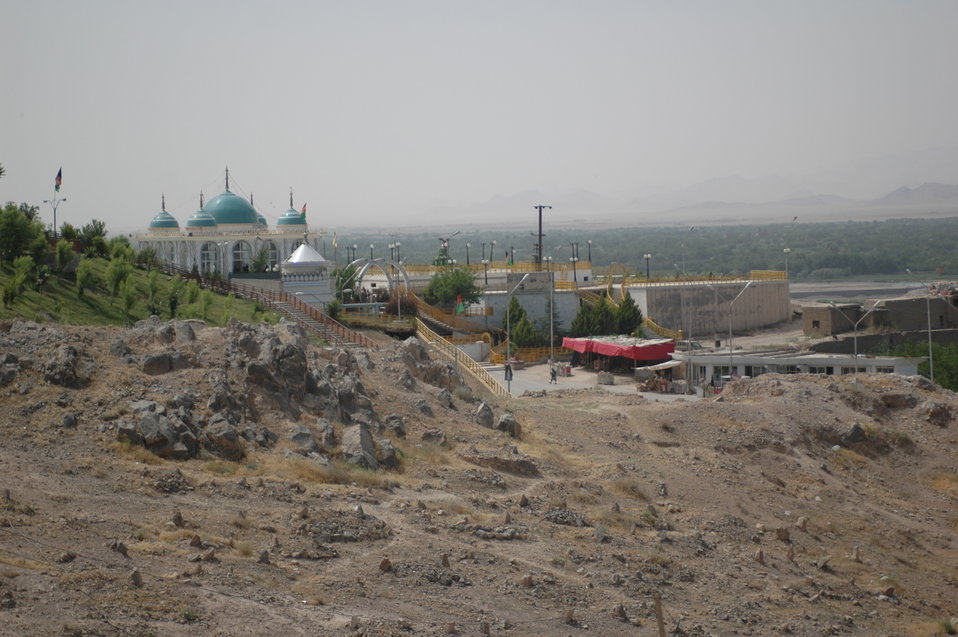 Dr Shah Visits Kandahar April 9, 2010