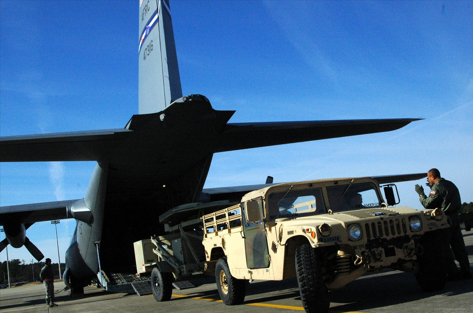 Airmen deliver Soldiers, communication equipment to Haiti