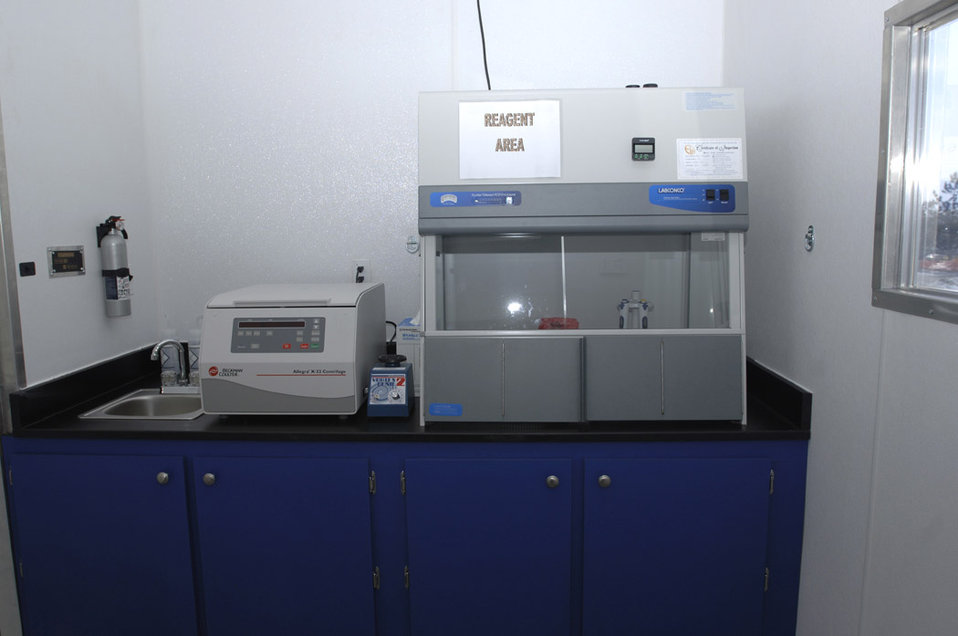 Trailer equipped for rapid response to biological agents