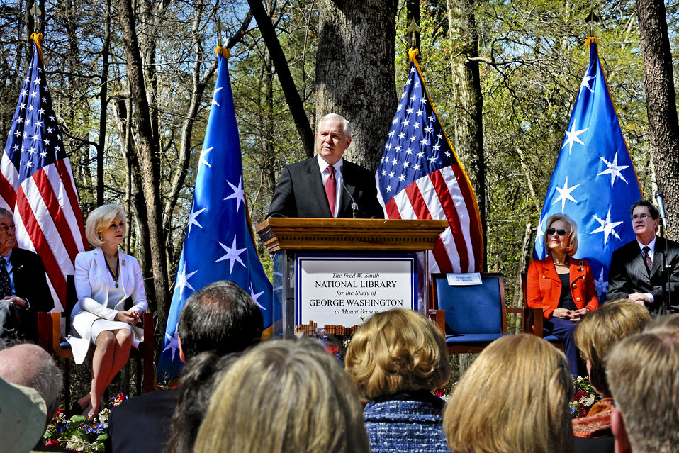 Secretary Gates address at Mount Vernon, Va.