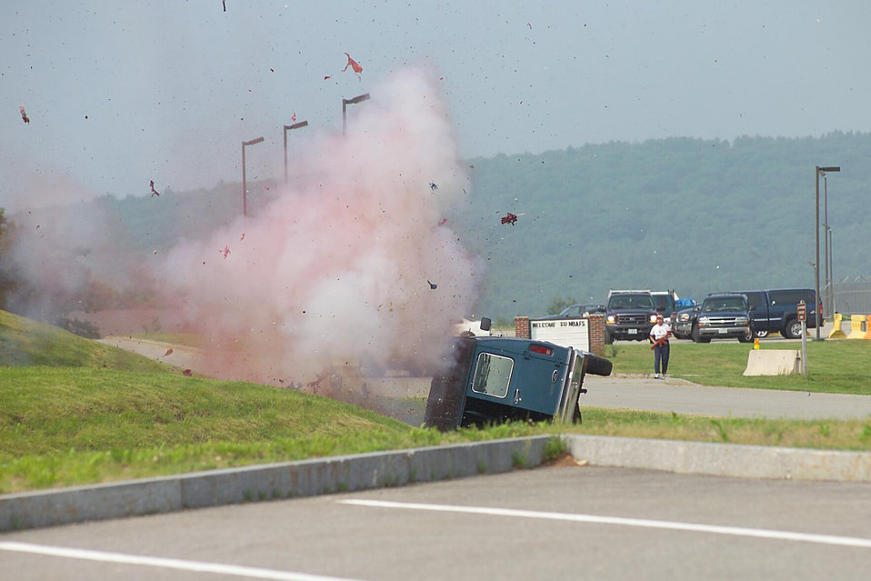 Granite Thunder 2005 rocks New Boston