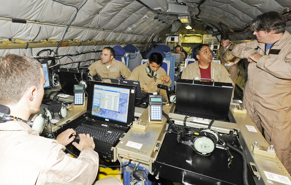 Flight test shows small antenna can do big things