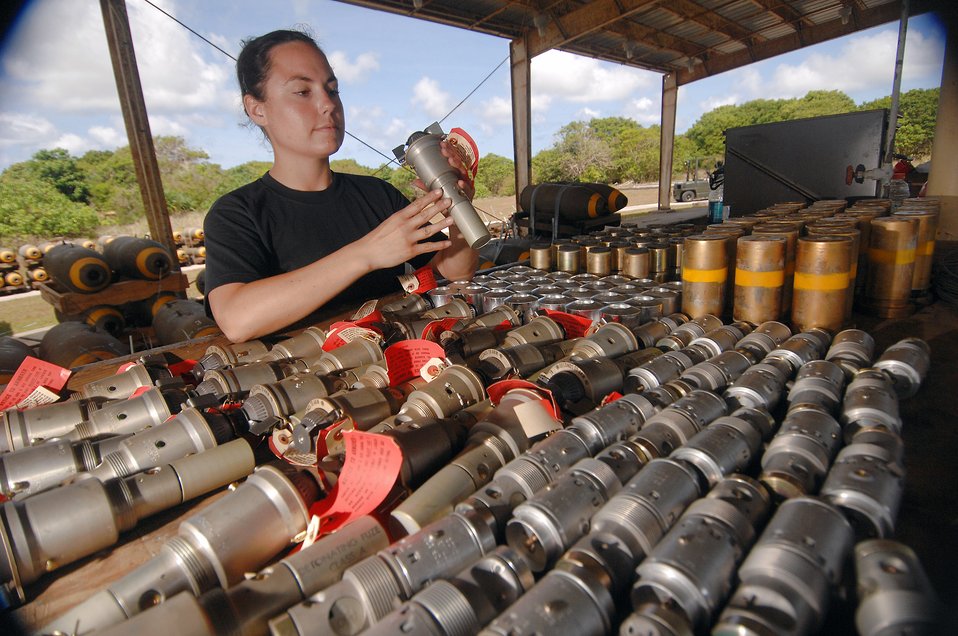 Munitions loaders arm B-52s