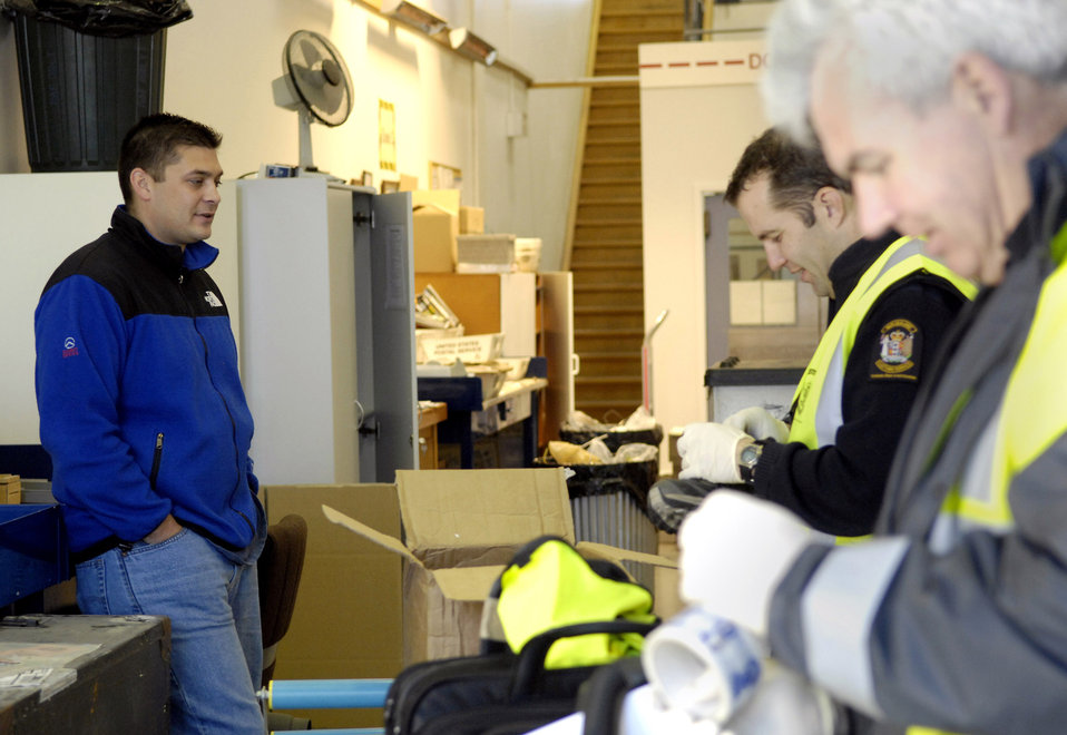 Neither snow nor deep freeze keep mail from Antarctica