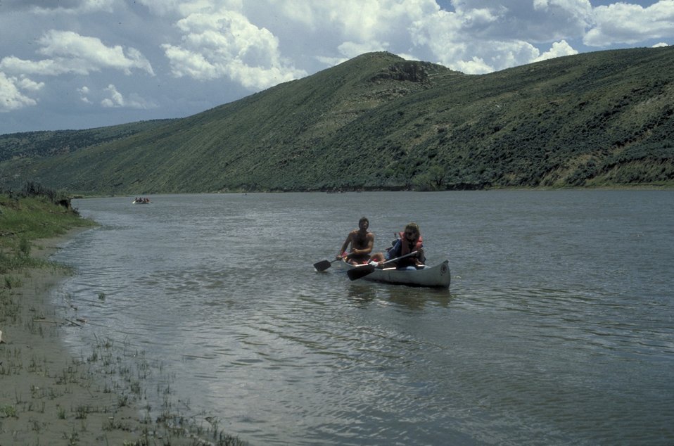 Public Domain Picture Canoeing down the Yampa River. ID 13930489828923