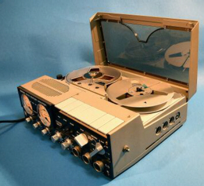 Deutsch:  Uher Report Tonbandgerät