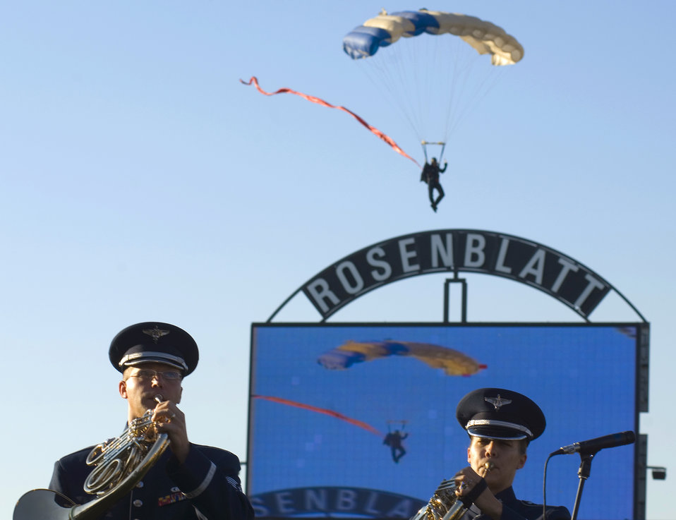 Air Force Week in the Heartland kicks off with a bang