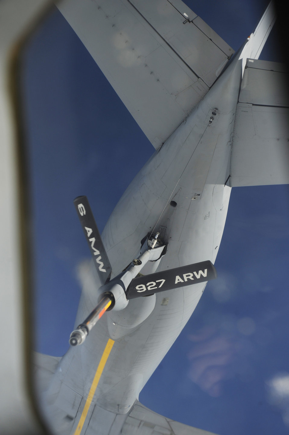 Charleston aircrew refuel near MacDill