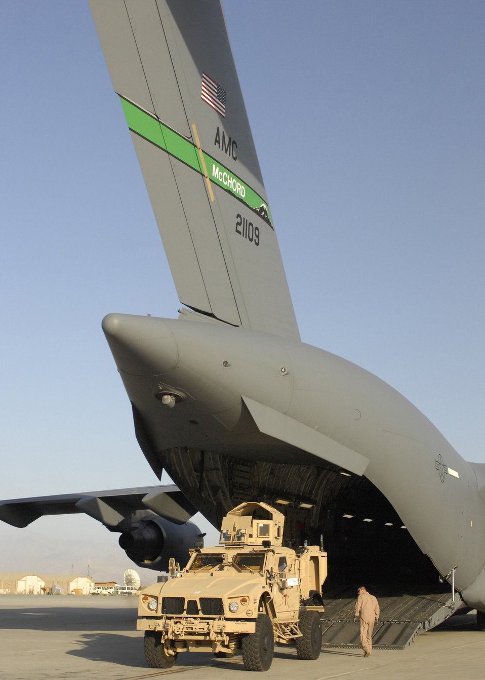 Mobility Airmen continue peak pace for Operation Enduring Freedom