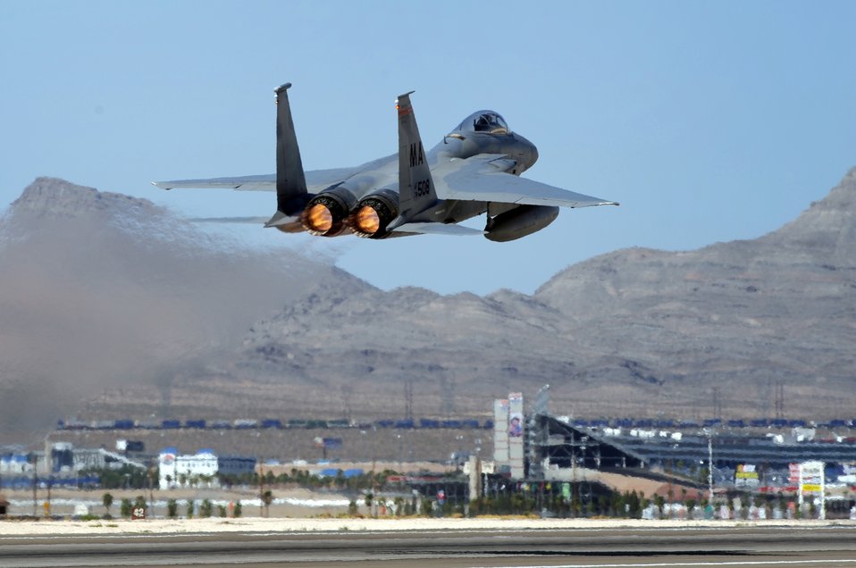 Red Flag trains combat air forces