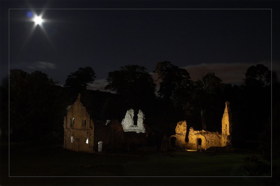 Fountains abbey at night